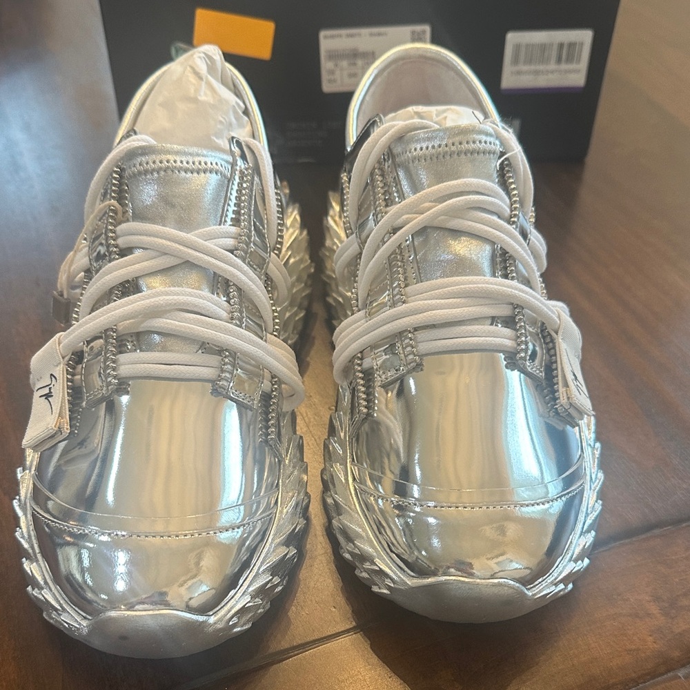 Giuseppe Zanotti Shiny Silver Sneakers
